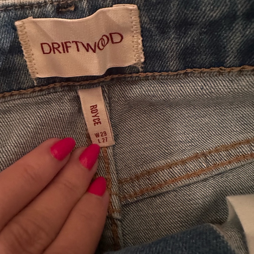 Driftwood Royce Jeans in Light Wash. size 29. NEW WITH TAGS! - Picture 7 of 16